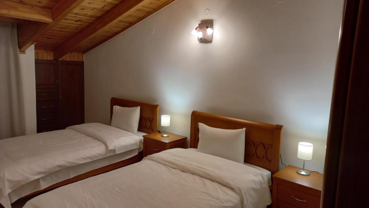 O Fotis Studios & Apartments Ioánnina Eksteriør bilde