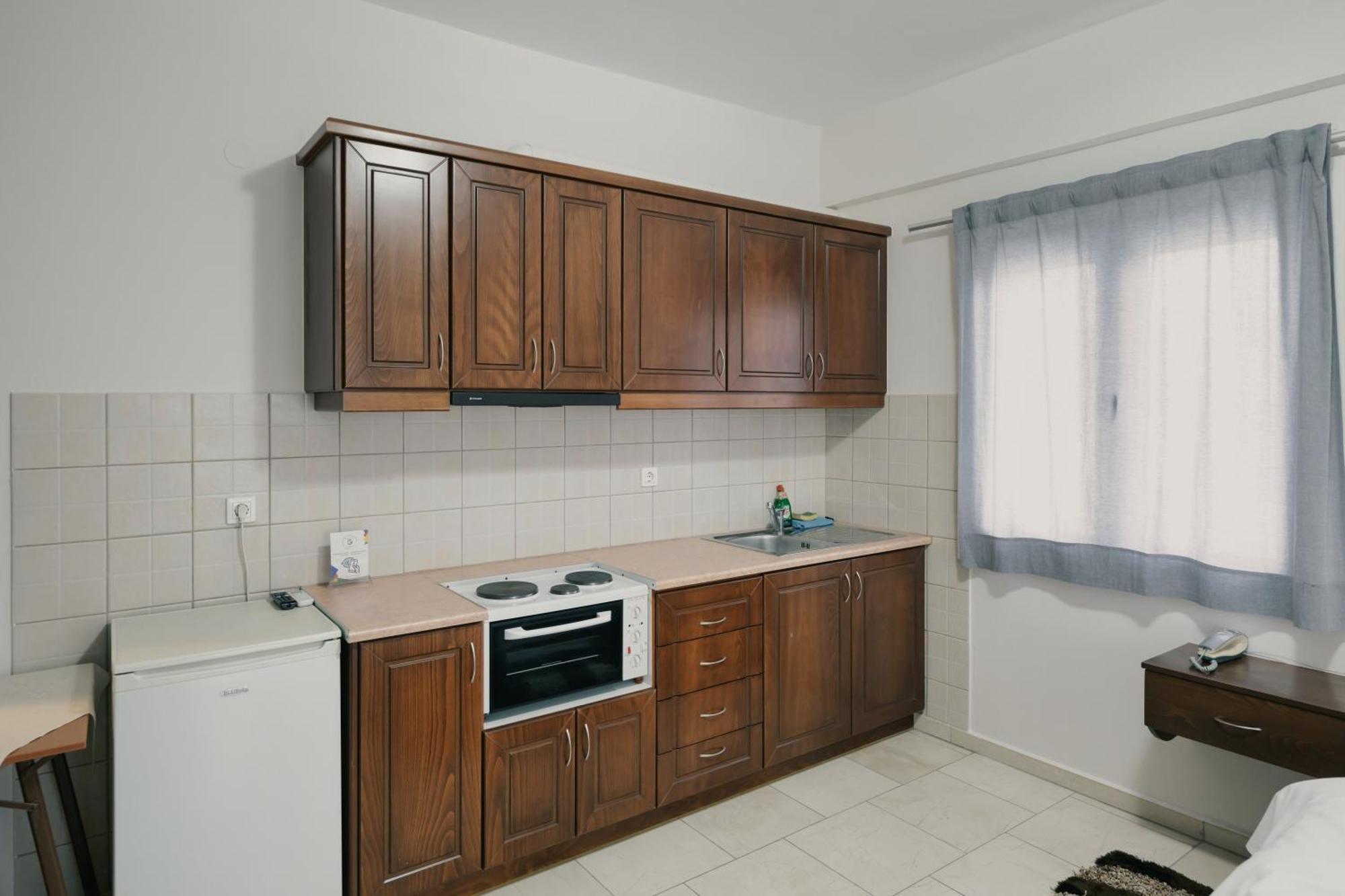 O Fotis Studios & Apartments Ioánnina Eksteriør bilde